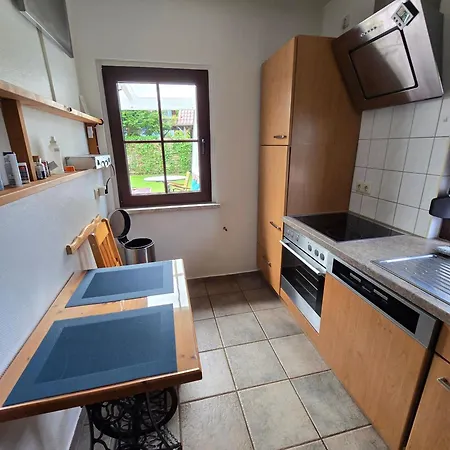 Behagliches Mit Garten Und Terrasse *