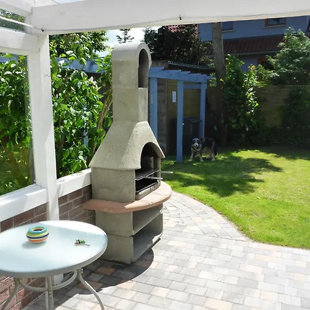 בית נופש Behagliches Mit Garten Und Terrasse רריק
